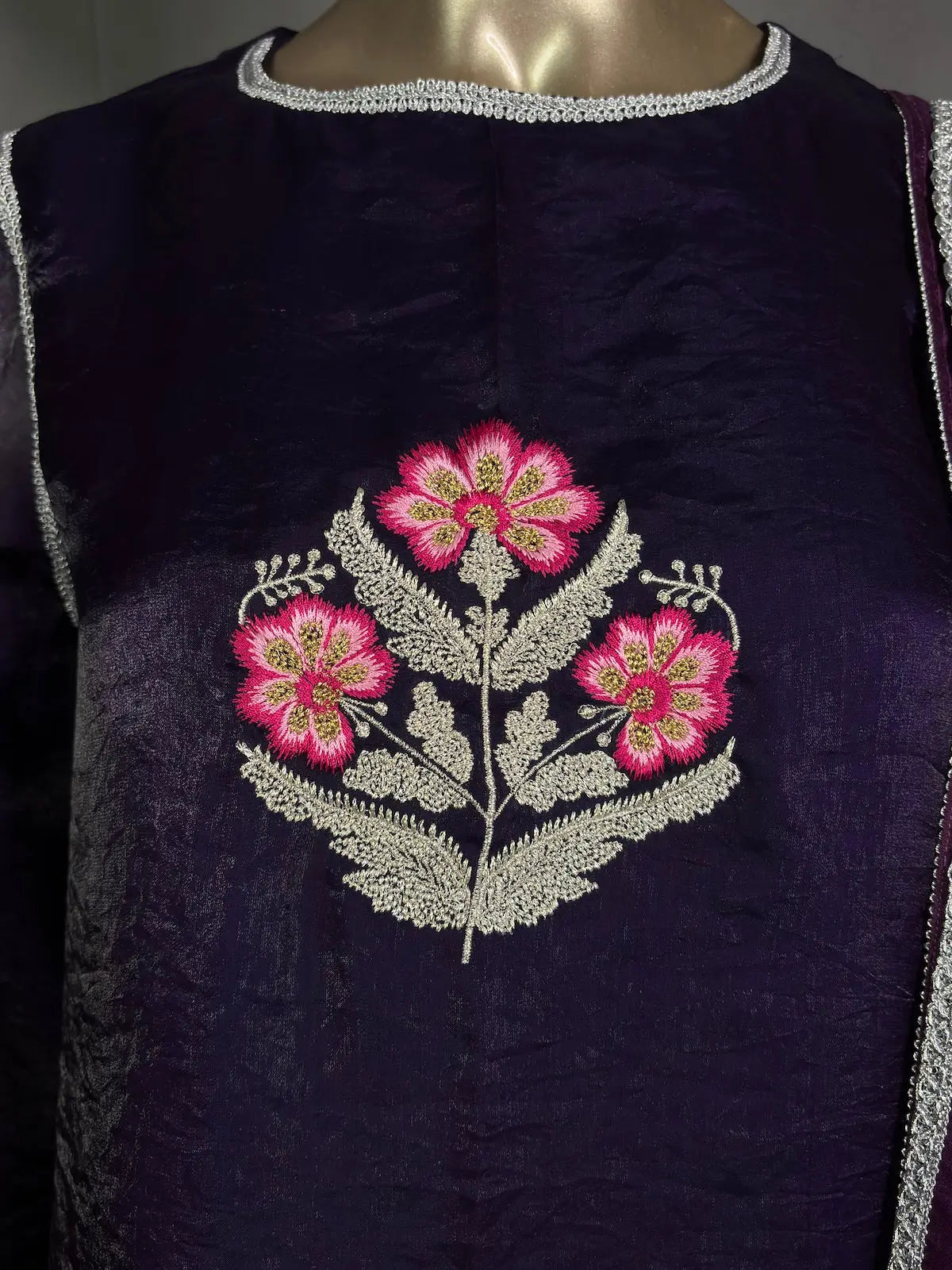 EID KA CHAAND Pakistani Kurta Set | Embroidery work | Best Pakistani Kurta Sets for women kihums clothing
