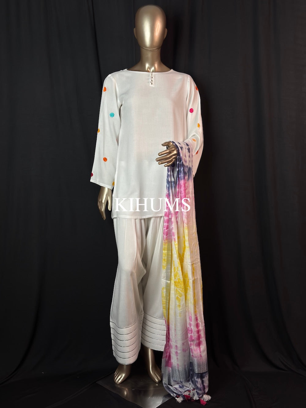 AIRA Embroidered Farshi Shalwar