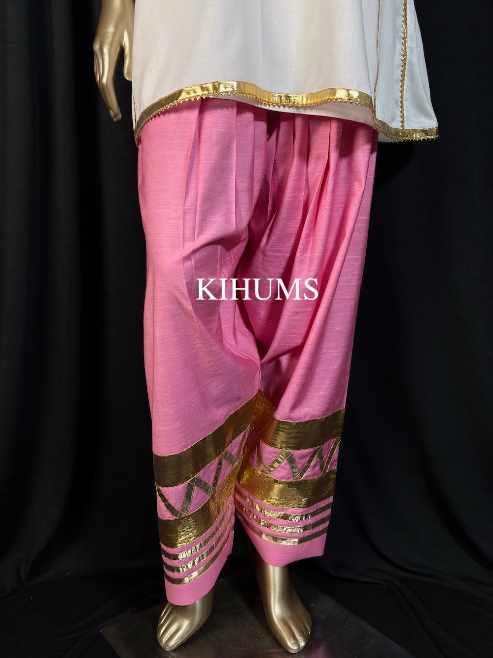 SUNEHRI White Gota Set
