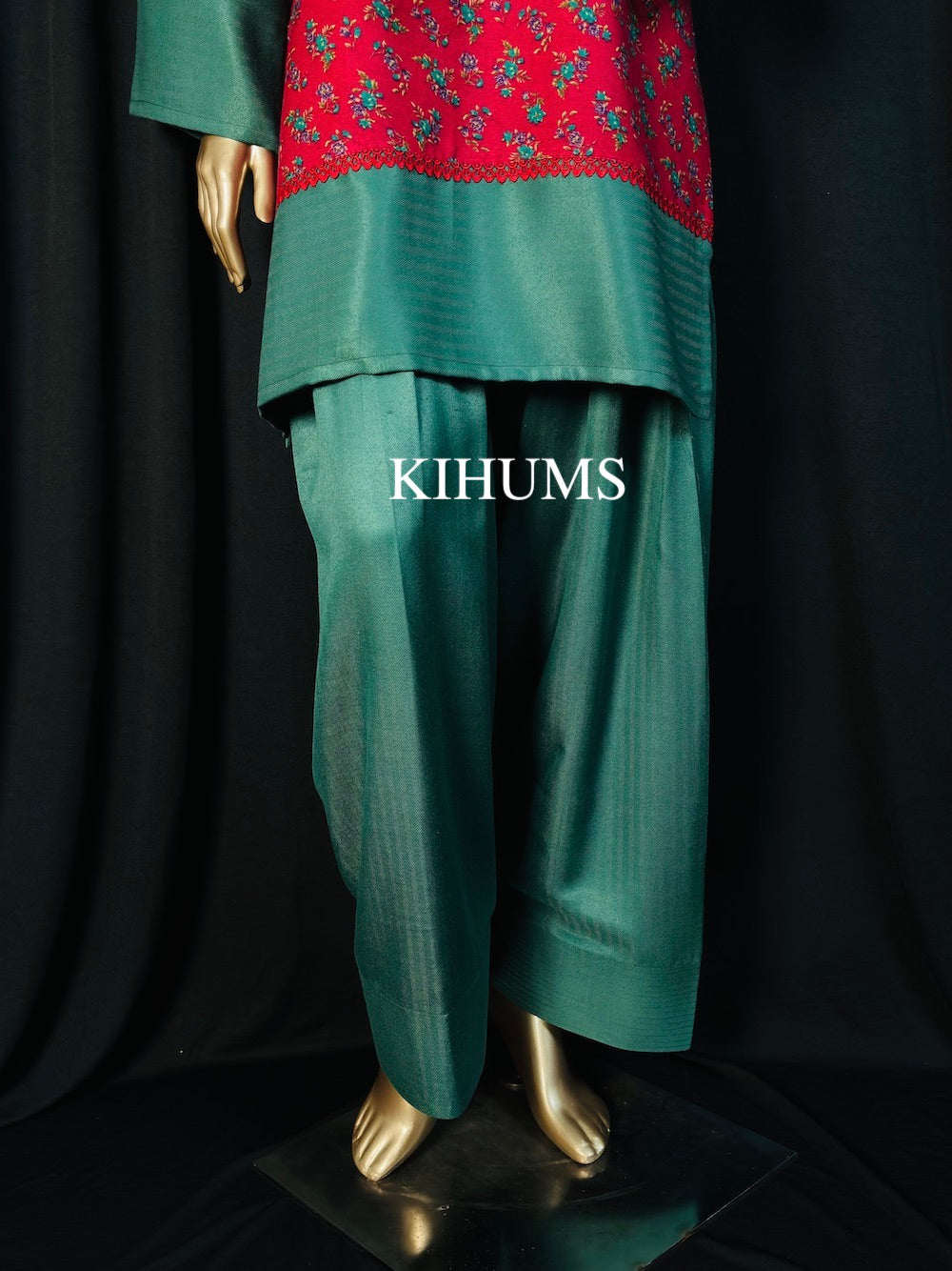 HOORAM Winter Kurta Set