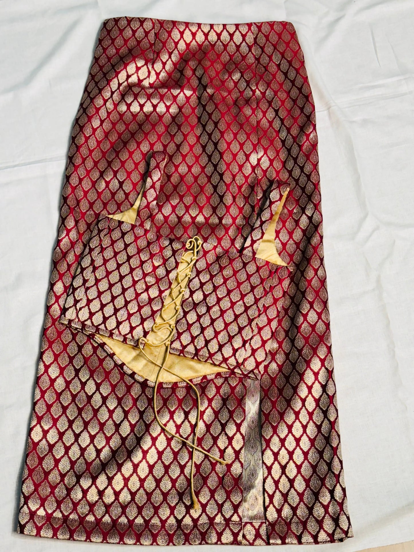 Elegant Banarsi Silk Skirt with Zari Detailing kihums clothing