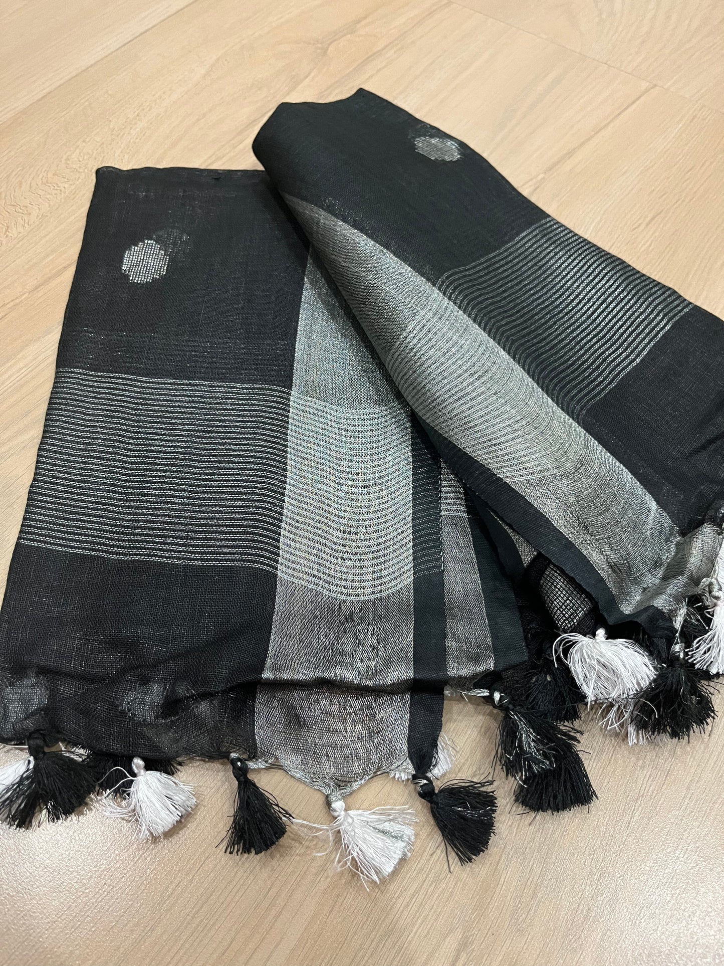 LINEN DUPATTA: Black Linen Dupatta with zari motif & silver zari border with Tassels | KIHUMS Dupatta