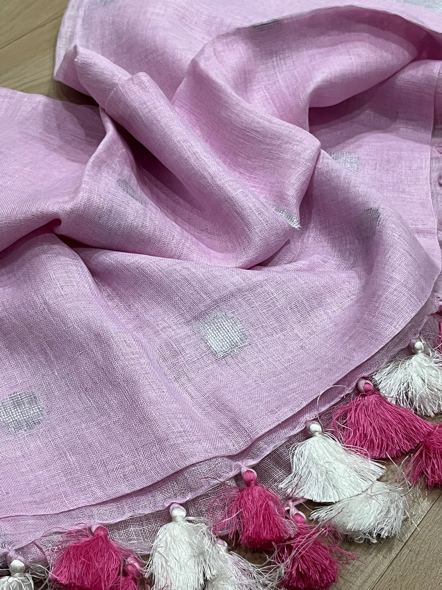 LINEN DUPATTA: Pink Linen Dupatta with zari motif & silver zari border with Tassels | KIHUMS Dupatta