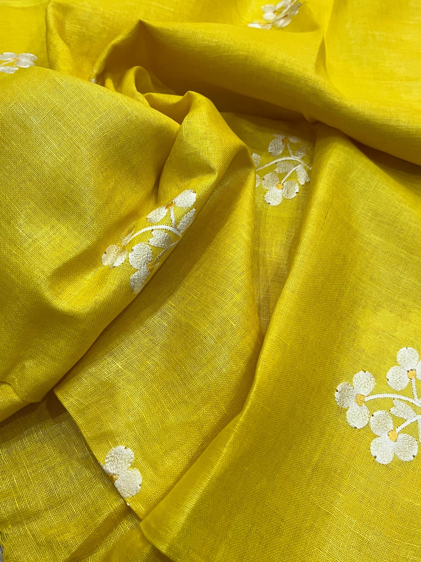 LINEN DUPATTA: Yellow Linen Dupatta with embroidered flower with Tassels | KIHUMS Dupatta