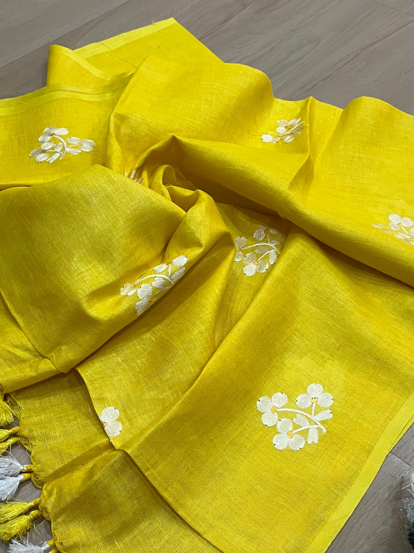 LINEN DUPATTA: Yellow Linen Dupatta with embroidered flower with Tassels | KIHUMS Dupatta