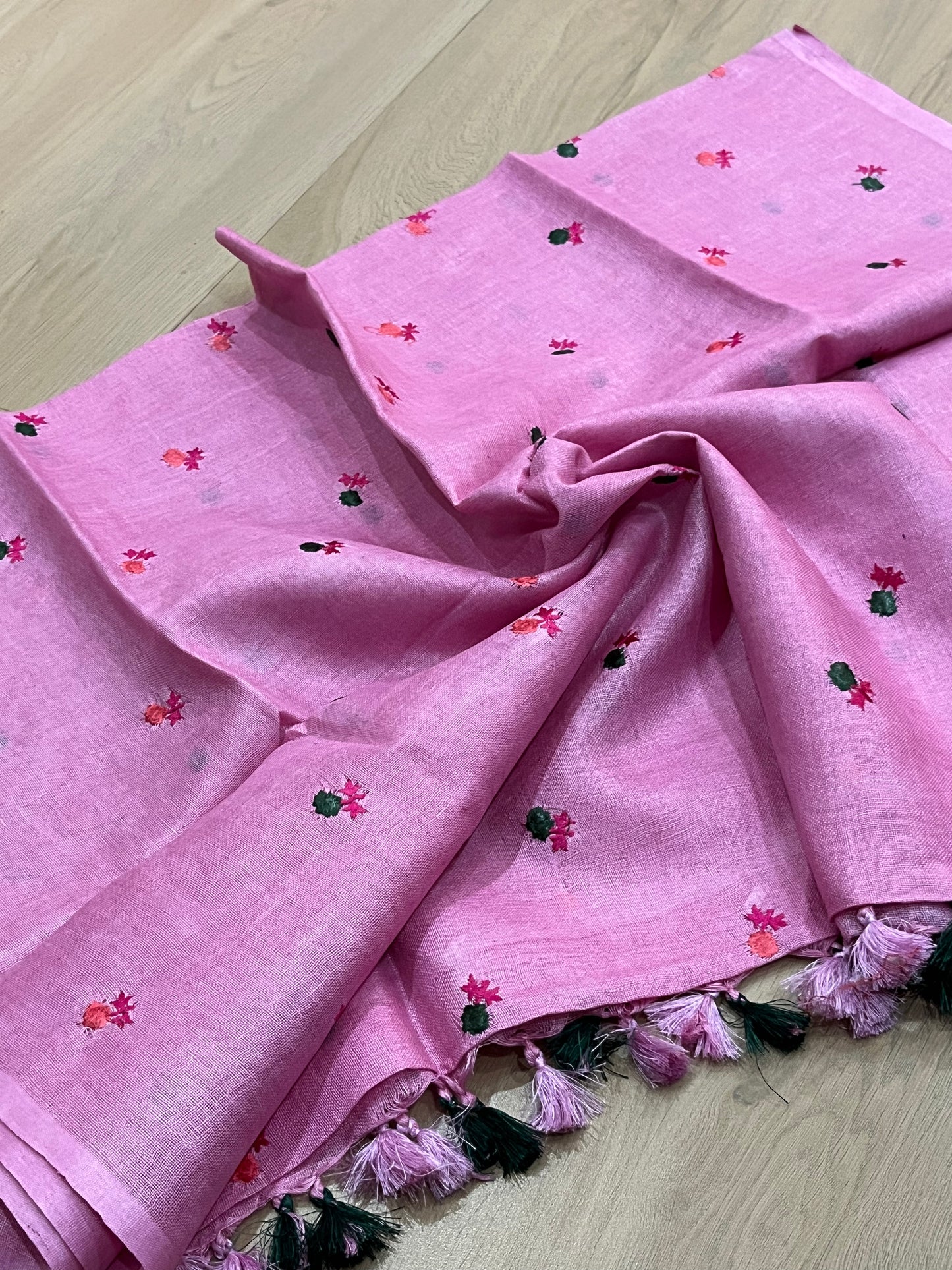 LINEN DUPATTA: Pink Linen Dupatta with embroidered flower with Tassels | KIHUMS Dupatta