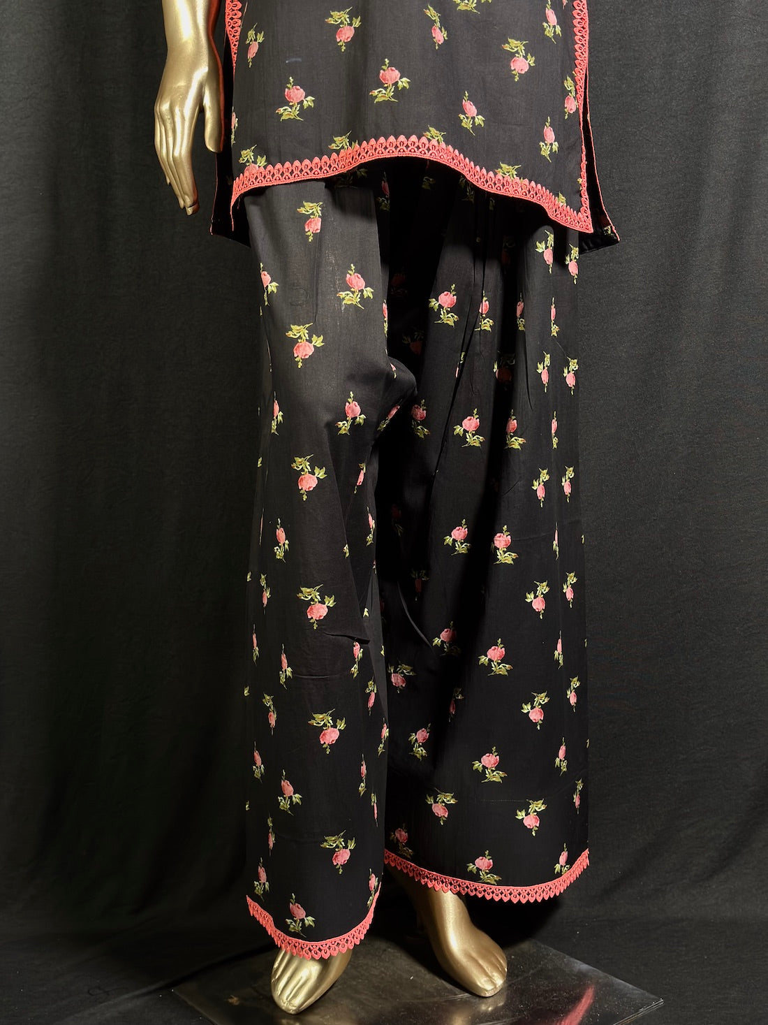 HANIA Cotton Floral Printed Kurta Set for women | Summer Kurta set