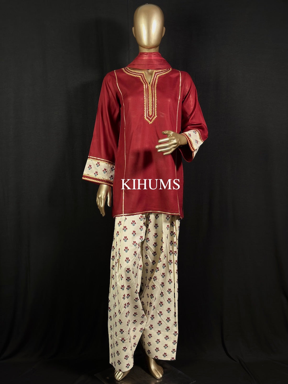 AMANA Cotton Farshi Shalwar for women with beautiful print & lace detailing| Kurta set