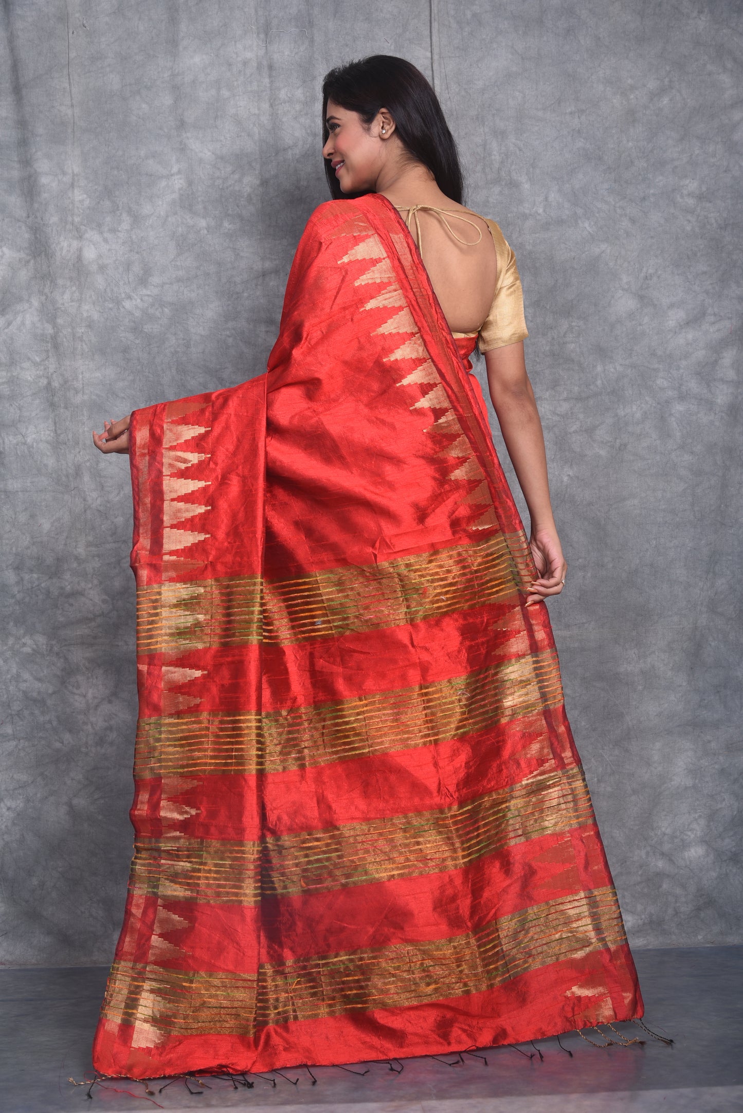 Red Shade Handwoven Tussar Dupion Raw Silk Saree | KIHUMS Saree