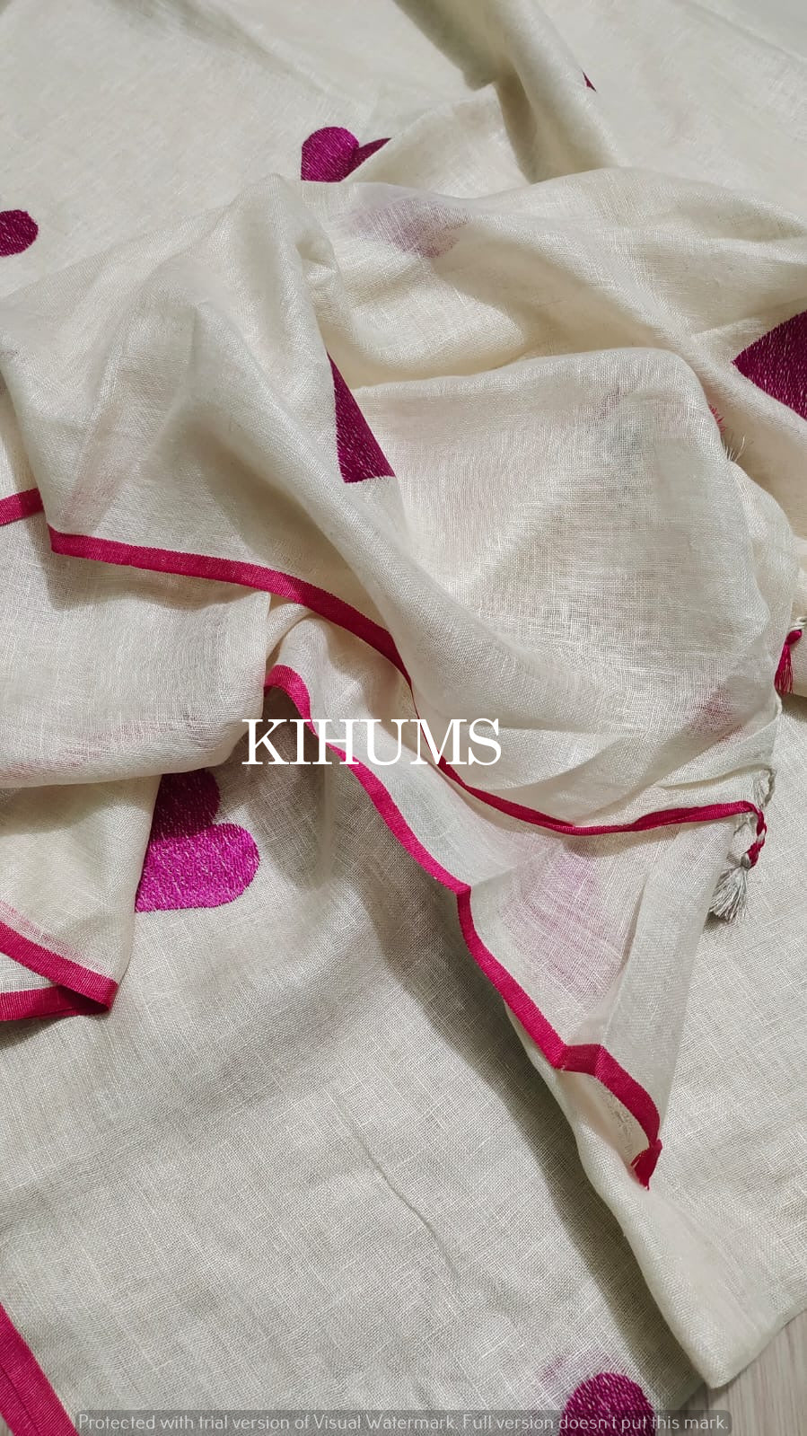 White Handwoven Linen Saree with Heart Embroidery Work | Pink Kanni | KIHUMS Saree