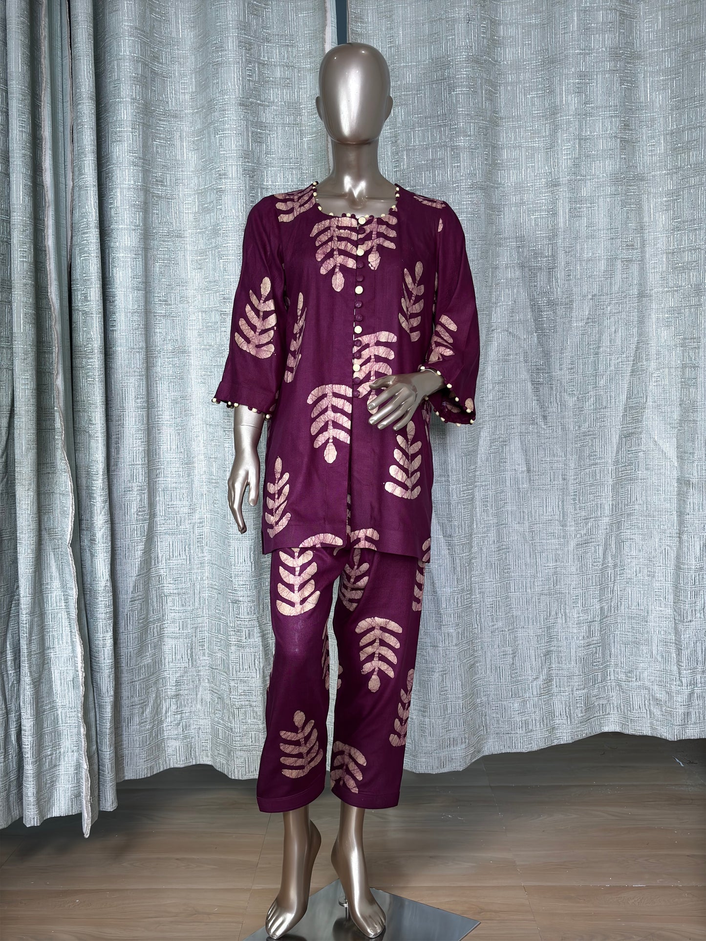 Magenta Batik Print Co-ord Set: Elegant & Comfortable Two-Piece Outfit | Fusion of Elegance and Comfort