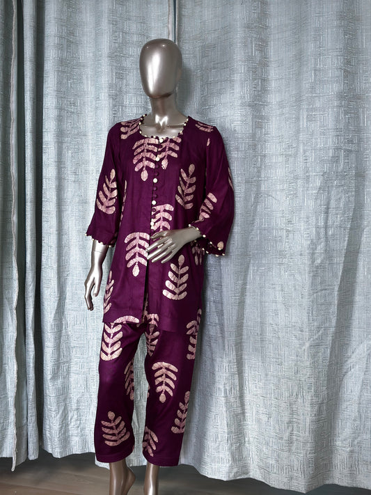 Magenta Batik Print Co-ord Set: Elegant & Comfortable Two-Piece Outfit | Fusion of Elegance and Comfort