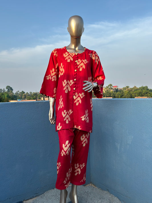 Red Batik Print Co-ord Set: Elegant & Comfortable Two-Piece Outfit | Fusion of Elegance and Comfort