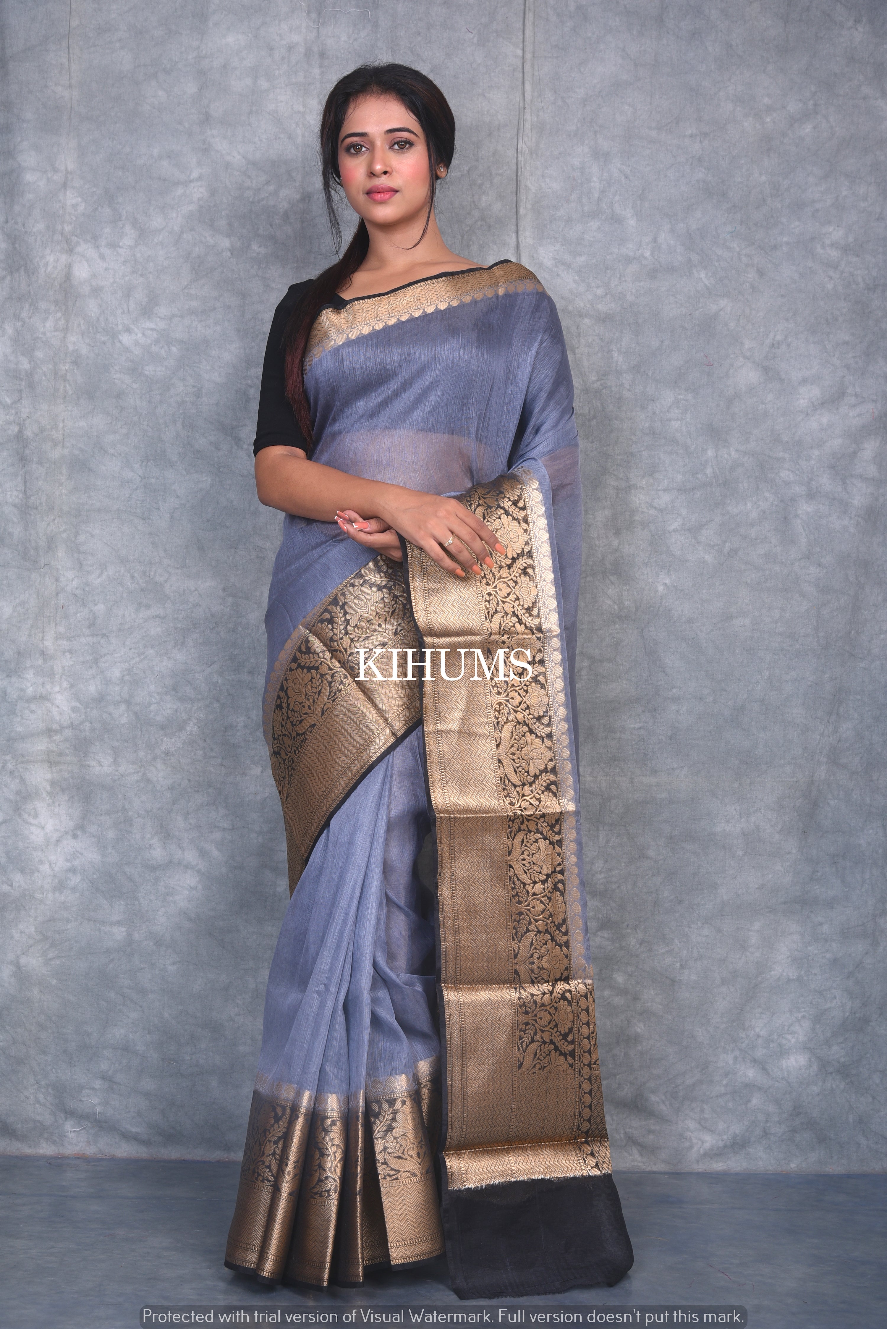 Black Elegant Pure Silk Zari Border Weaving Saree – Cygnus Fashion