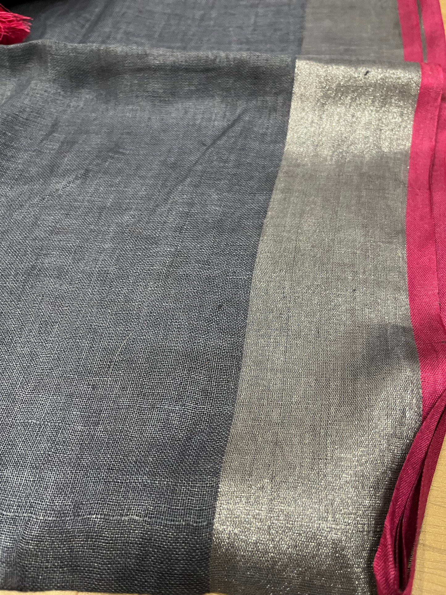 Grey shade Handwoven organic Linen Saree | Silver Zari border| Pink Kanni| Pink Contrast blouse | KIHUMS Saree