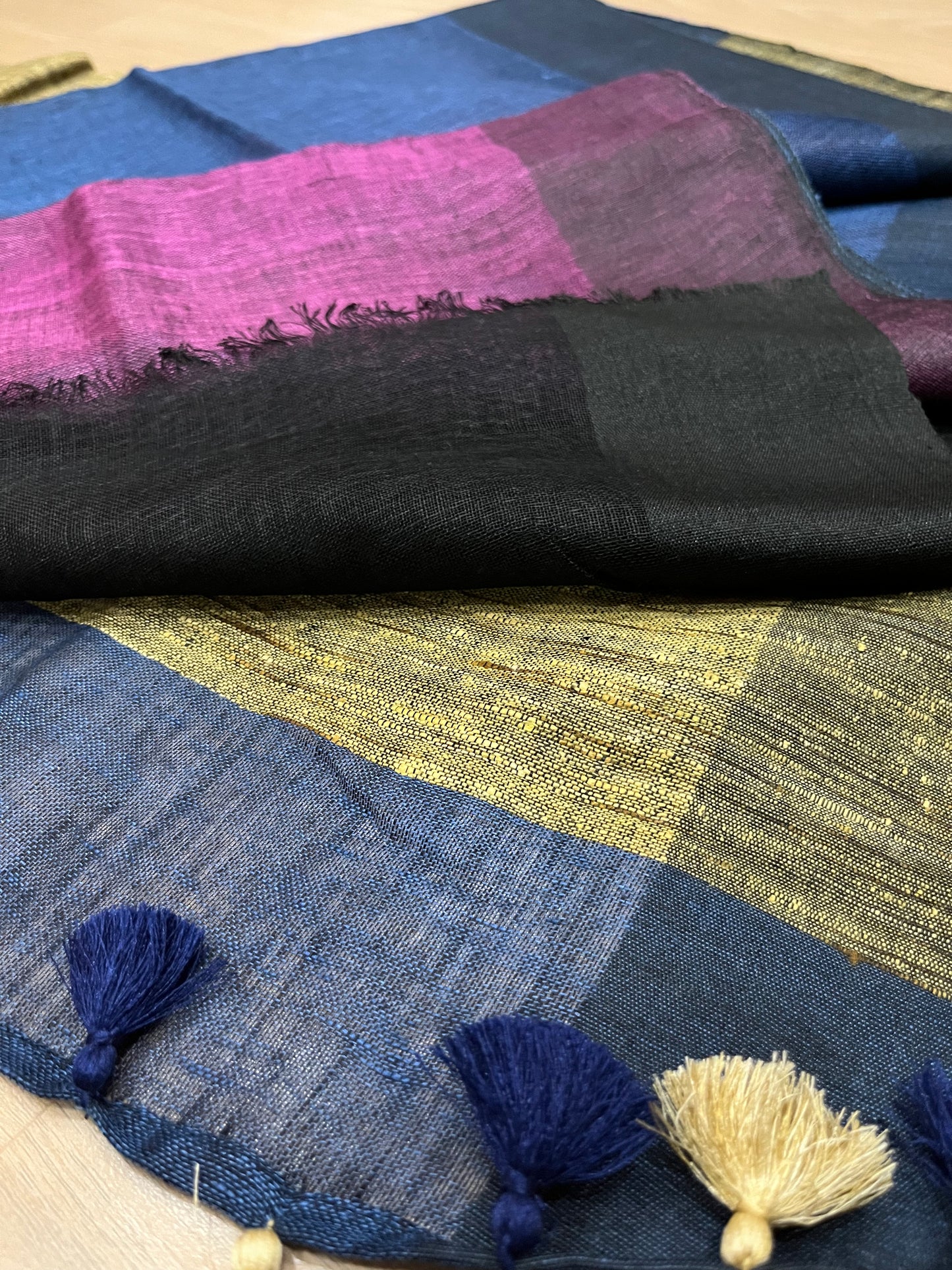 Dual shade half and half Handwoven organic Linen Saree | Contrast blouse | KIHUMS Saree