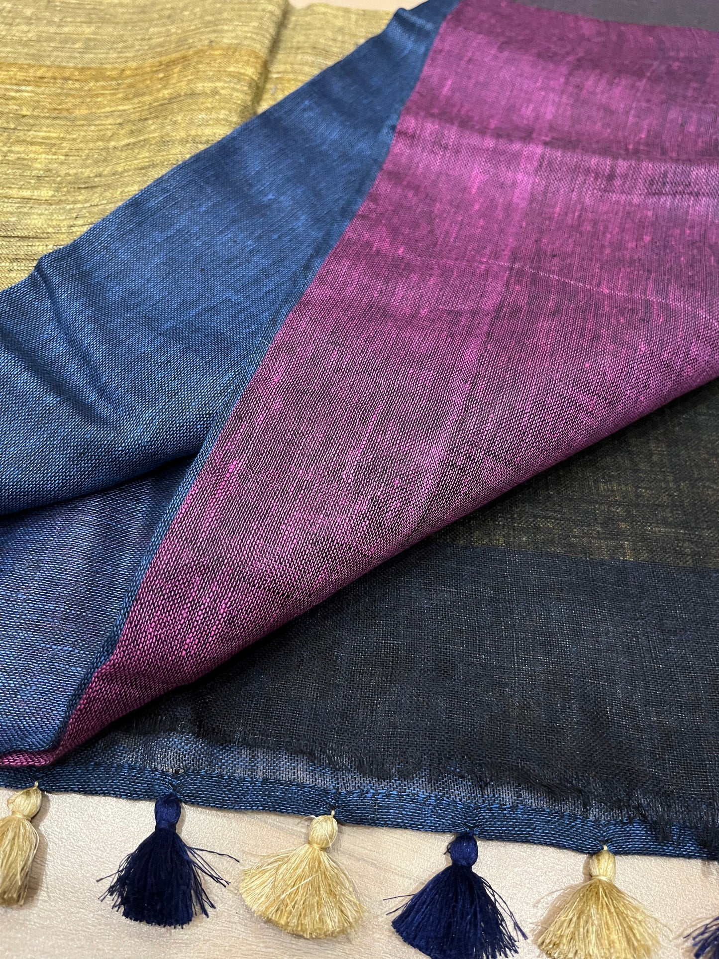 Dual shade half and half Handwoven organic Linen Saree | Contrast blouse | KIHUMS Saree