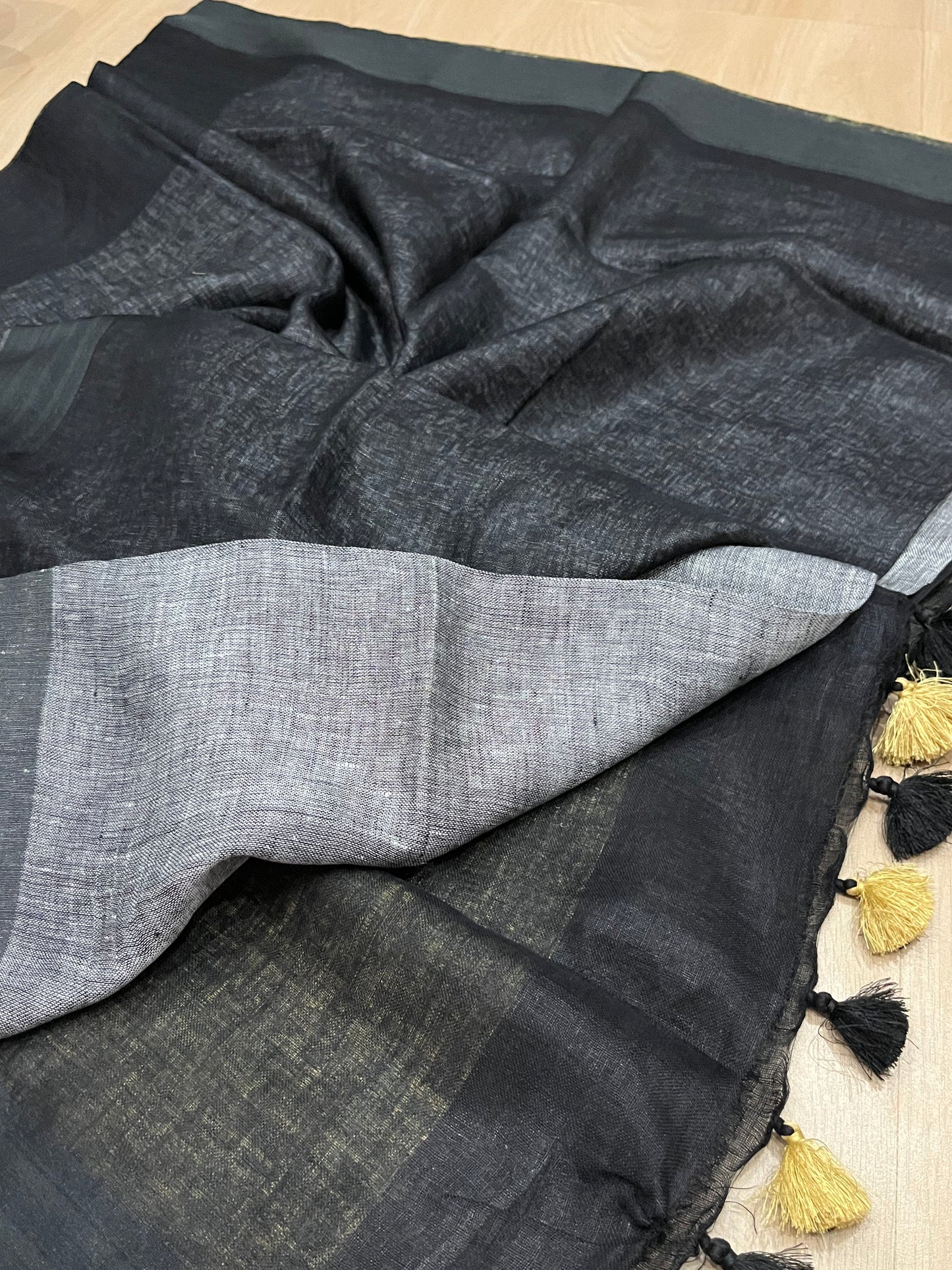 Black & Grey Handwoven organic Linen Saree | Contrast pallu | KIHUMS Saree